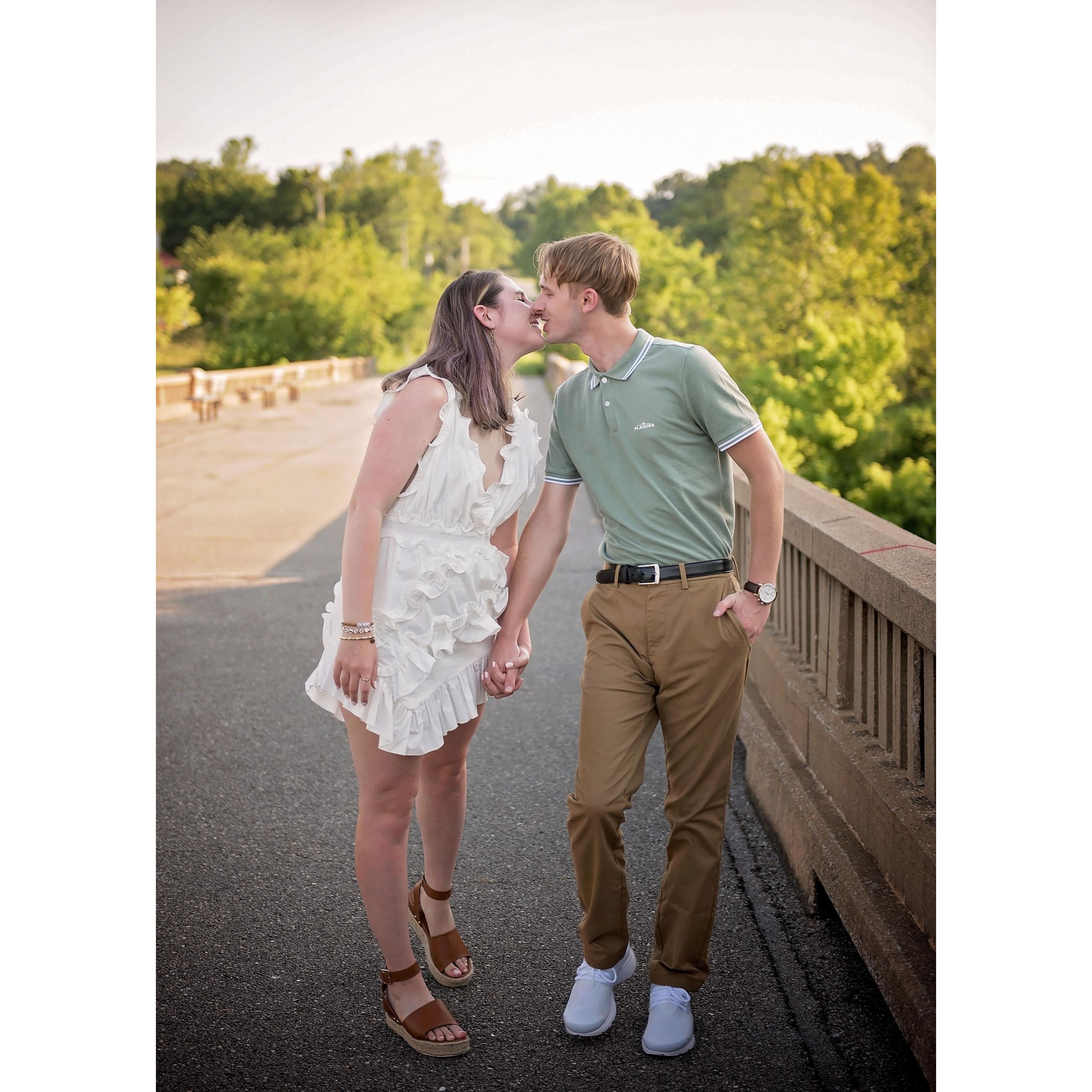 Engagement pictures!