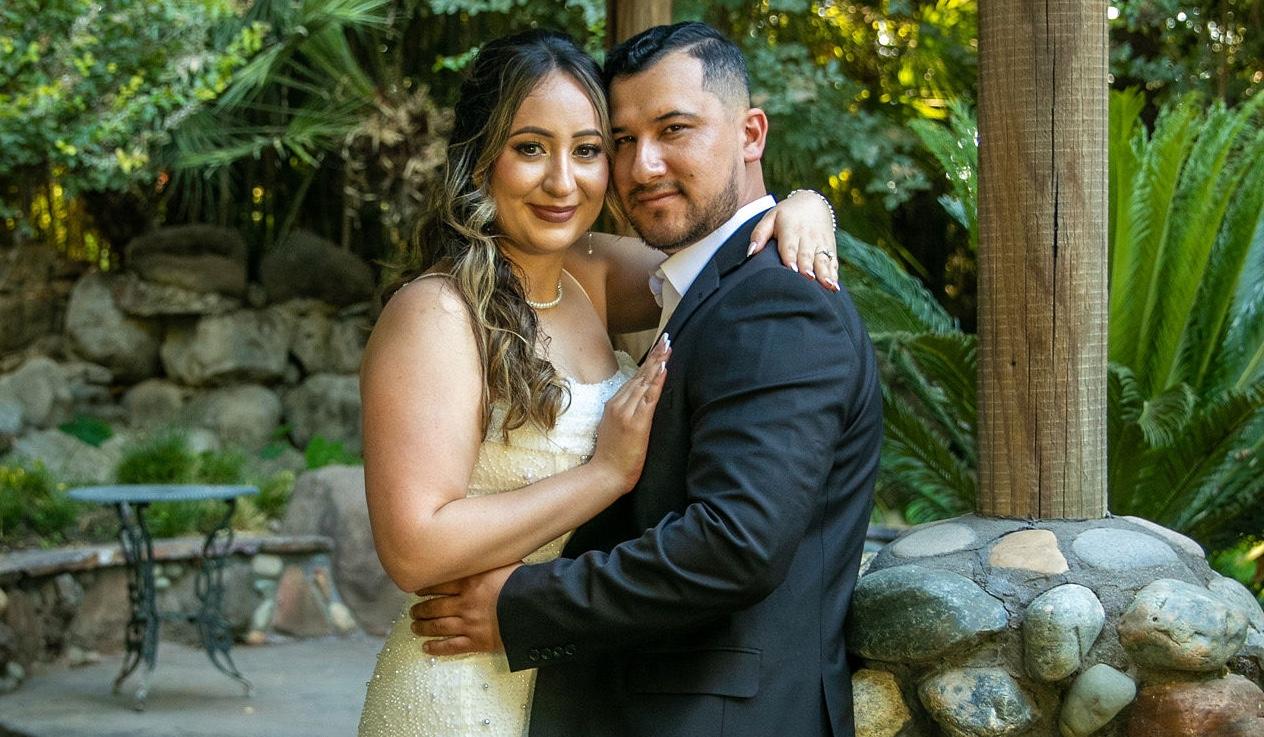 The Wedding Website of Mayra Diera-Diaz and Gustavo Valtierra