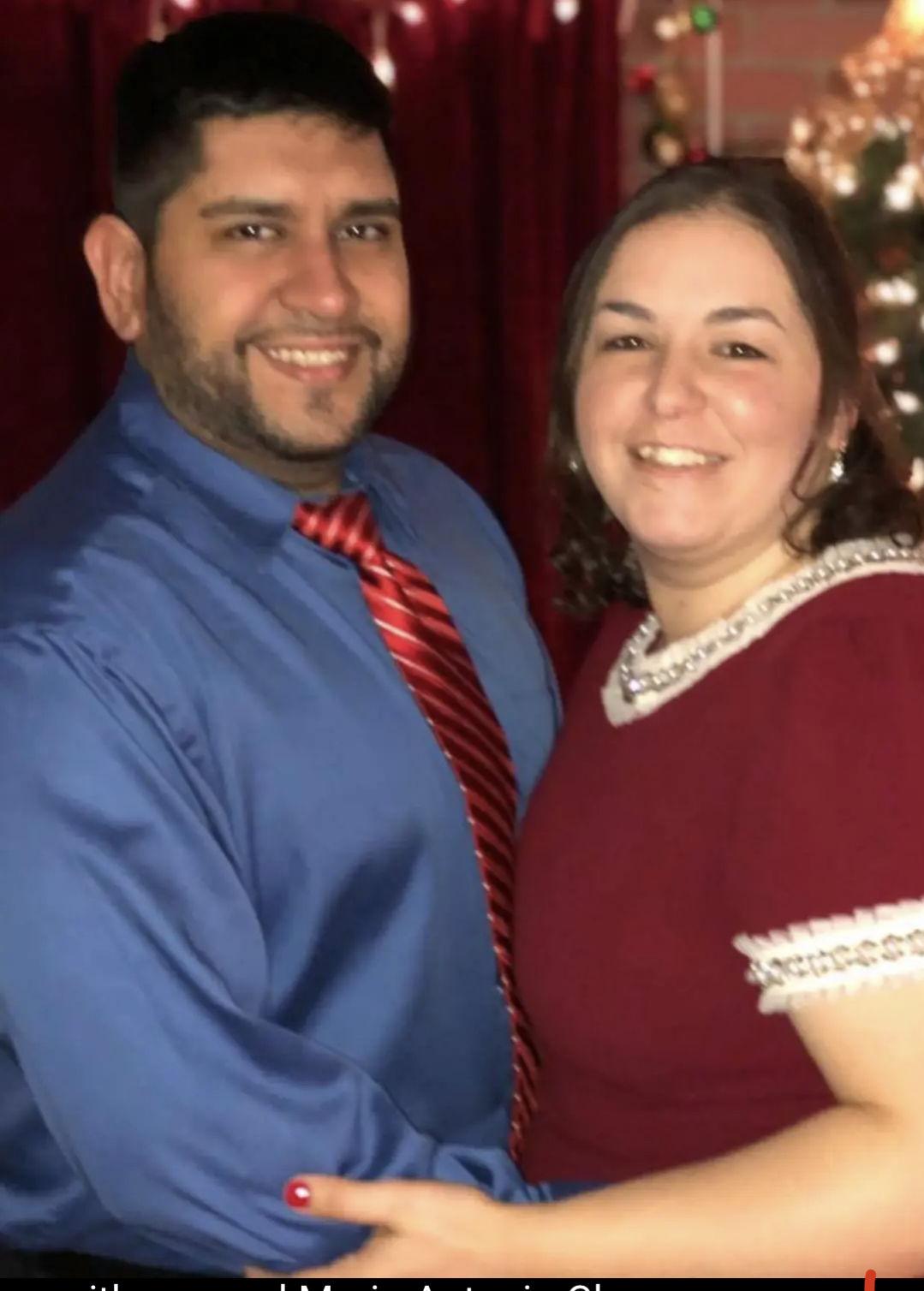 The Wedding Website of Jennifer Vitiello and Mario Chavez