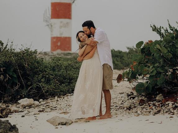 The Wedding Website of Aryn Guerrero and Justin Marin
