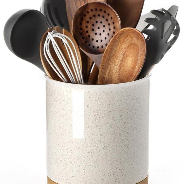 Nucookery 360°Rotating Utensil Holder, 7.2" Large Utensil Crock, Ceramic Cooking Utensil Organizer with Countertop-Protection Cork Bottom for Farmhouse Kitchen Decor Christmas Thanksgiving Gift (Sand)