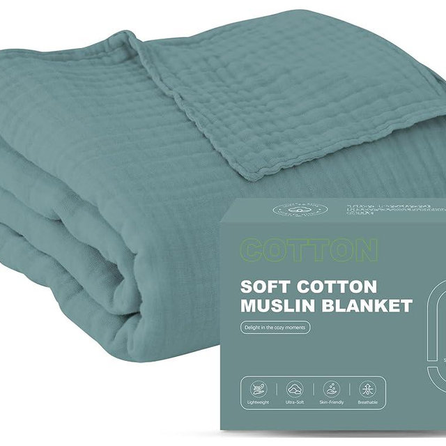 Cosy Family 4 Layer Muslin Bed Blanket - Breathable and Lightweight Gauze Boho Blanket for Spring, Soft 100% Cotton Muslin Blanket, Green, 55x80 Inches