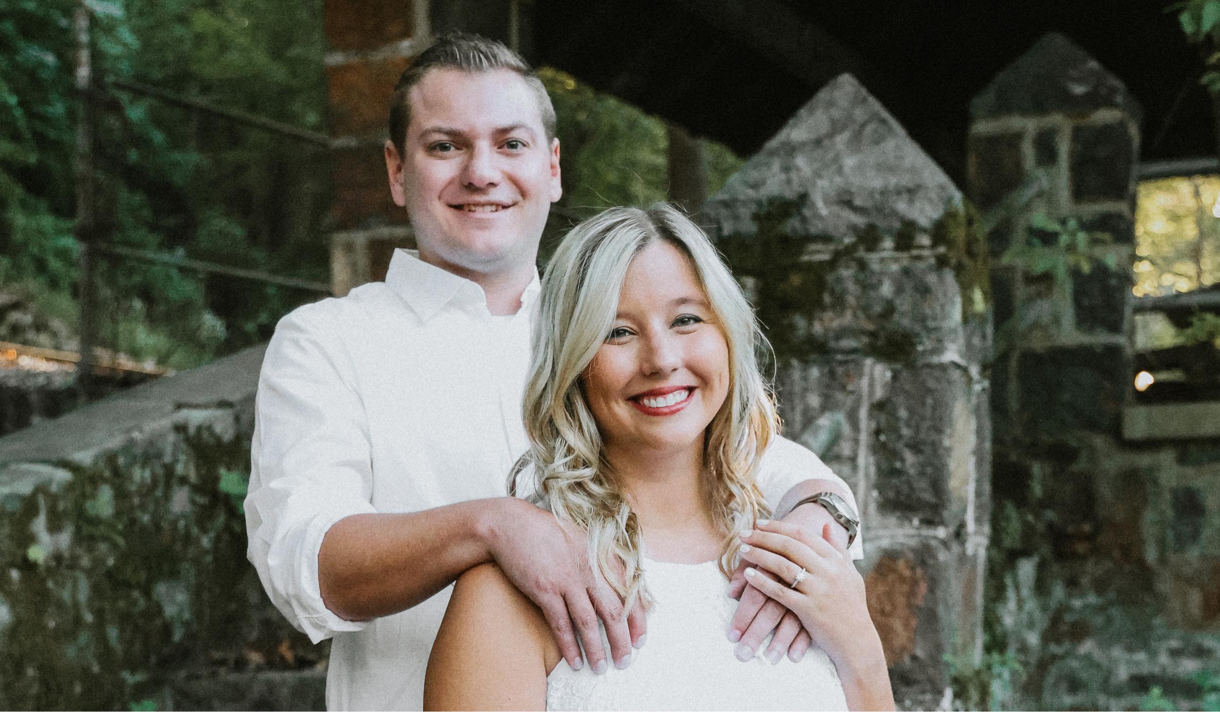 The Wedding Website of Brooke Moeller and Mitchell Thomas