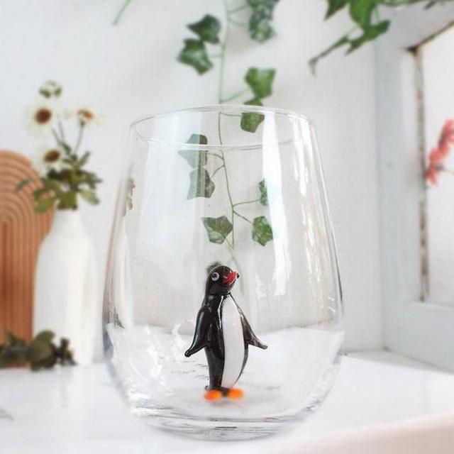 Drinking glasses