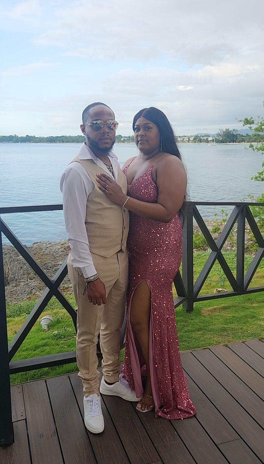 The Wedding Website of Carona Douglas and Ewan Brown