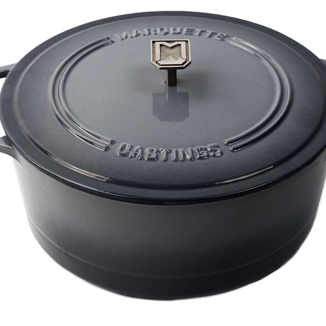 Marquette Castings 6 qt. Cast Iron Dutch Oven (Gray)