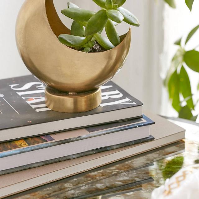 Half Moon Planter