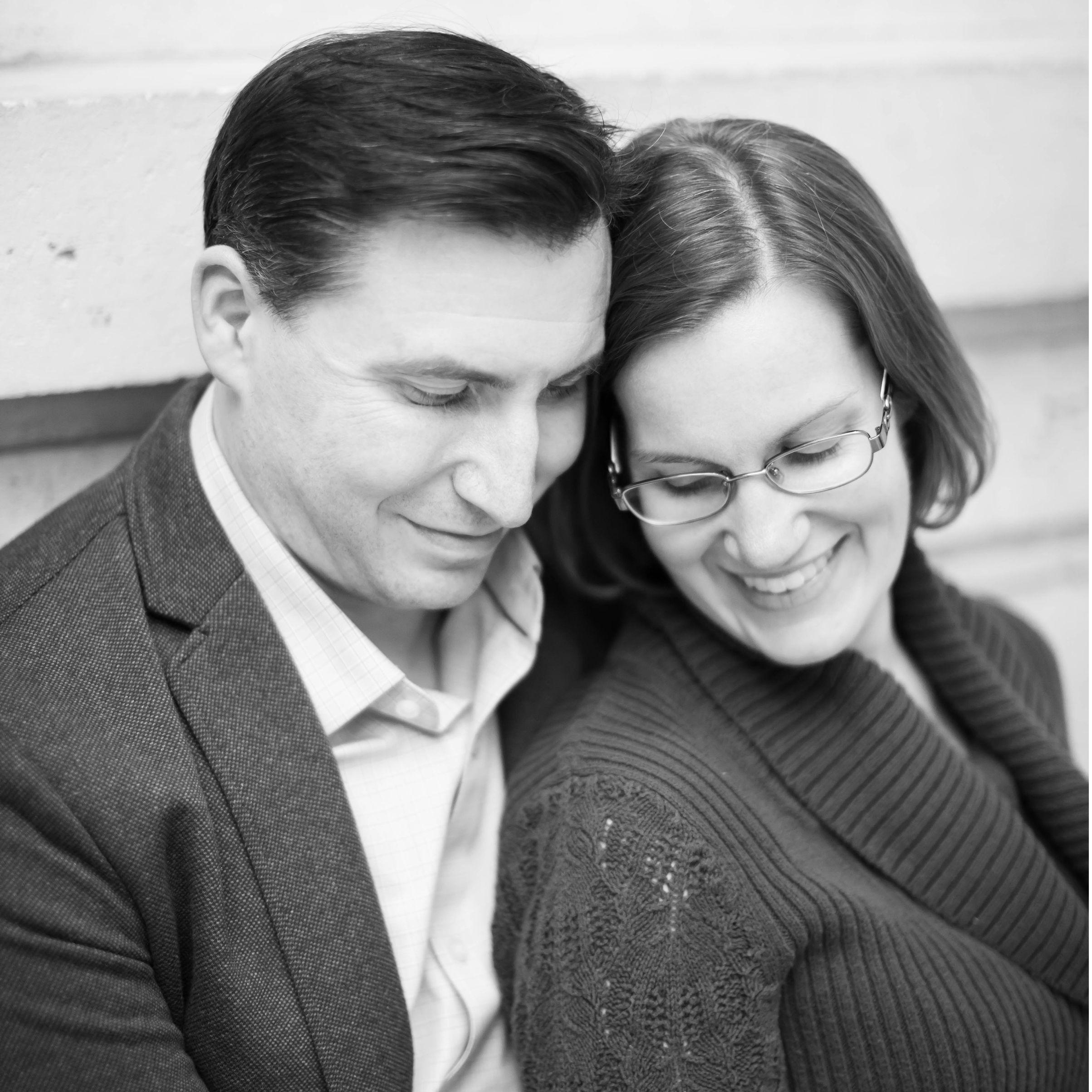 Engagement photo session at the Detroit Institute of Arts