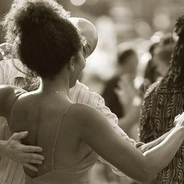 Dance Lessons For 2 on the Island
