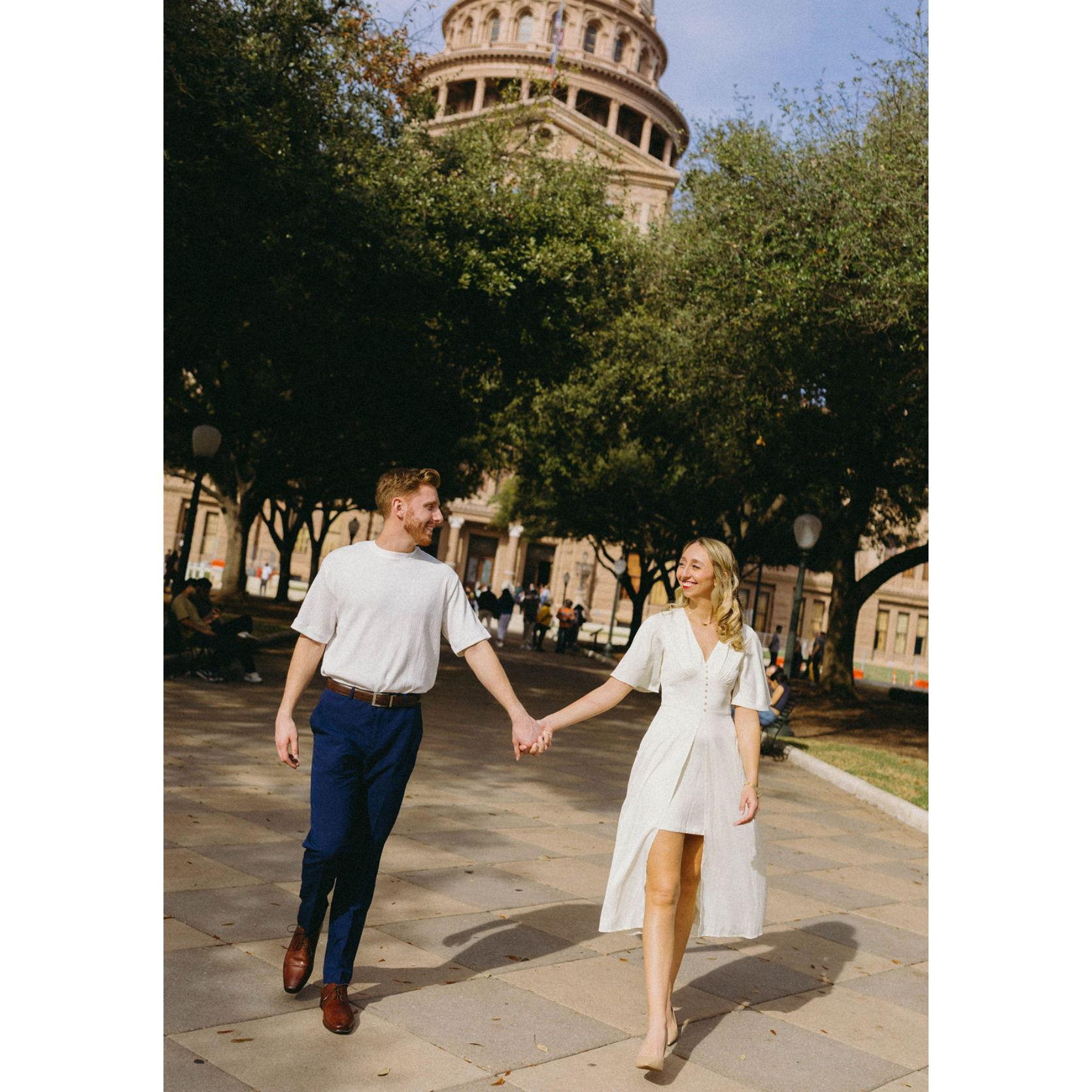 Engagement photos in Austin