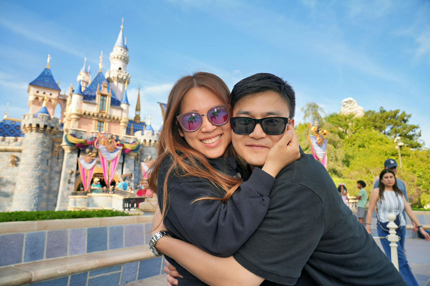 The Wedding Website of Hee Jung Hellen Suh and Seil Isaac Sohn