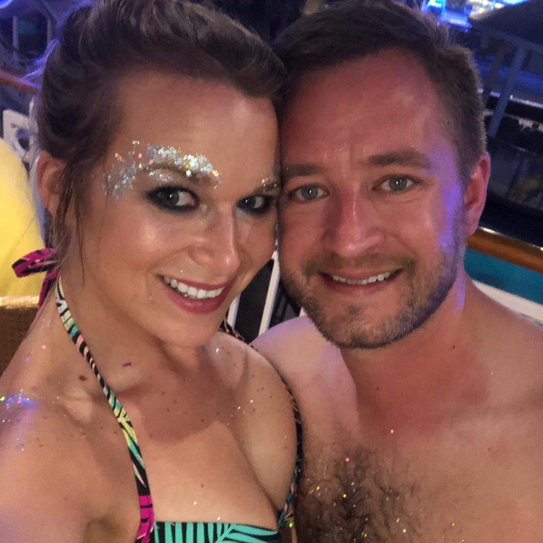 Living their sparkliest Schleif on board the Kesha cruise in February 2019.