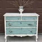 Antiques & Specialty Shops