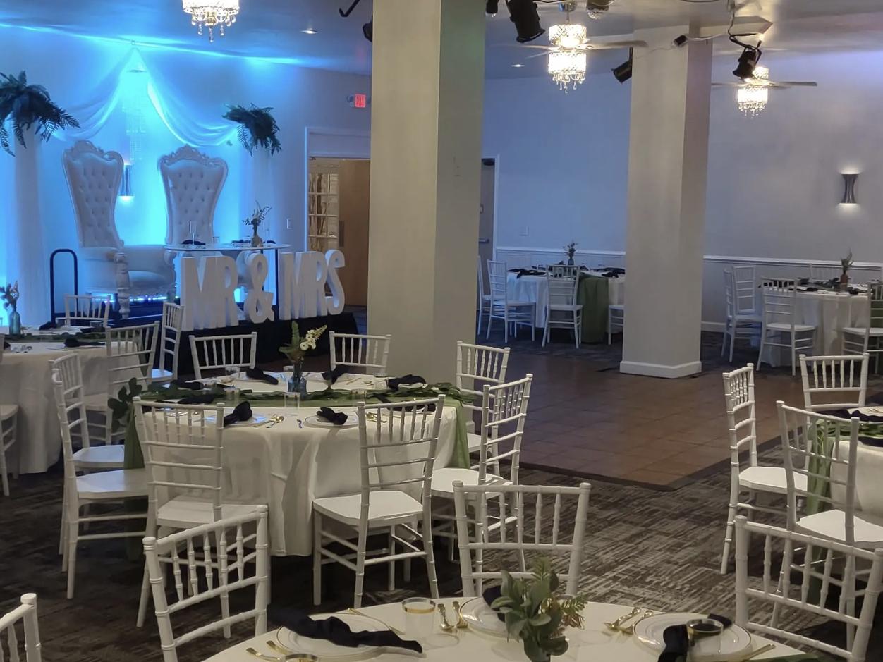 The Wedding Website of Jalessa Rivers and Jamal Herbert
