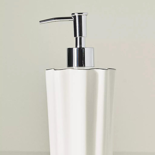 Le Marais Bath Dispenser