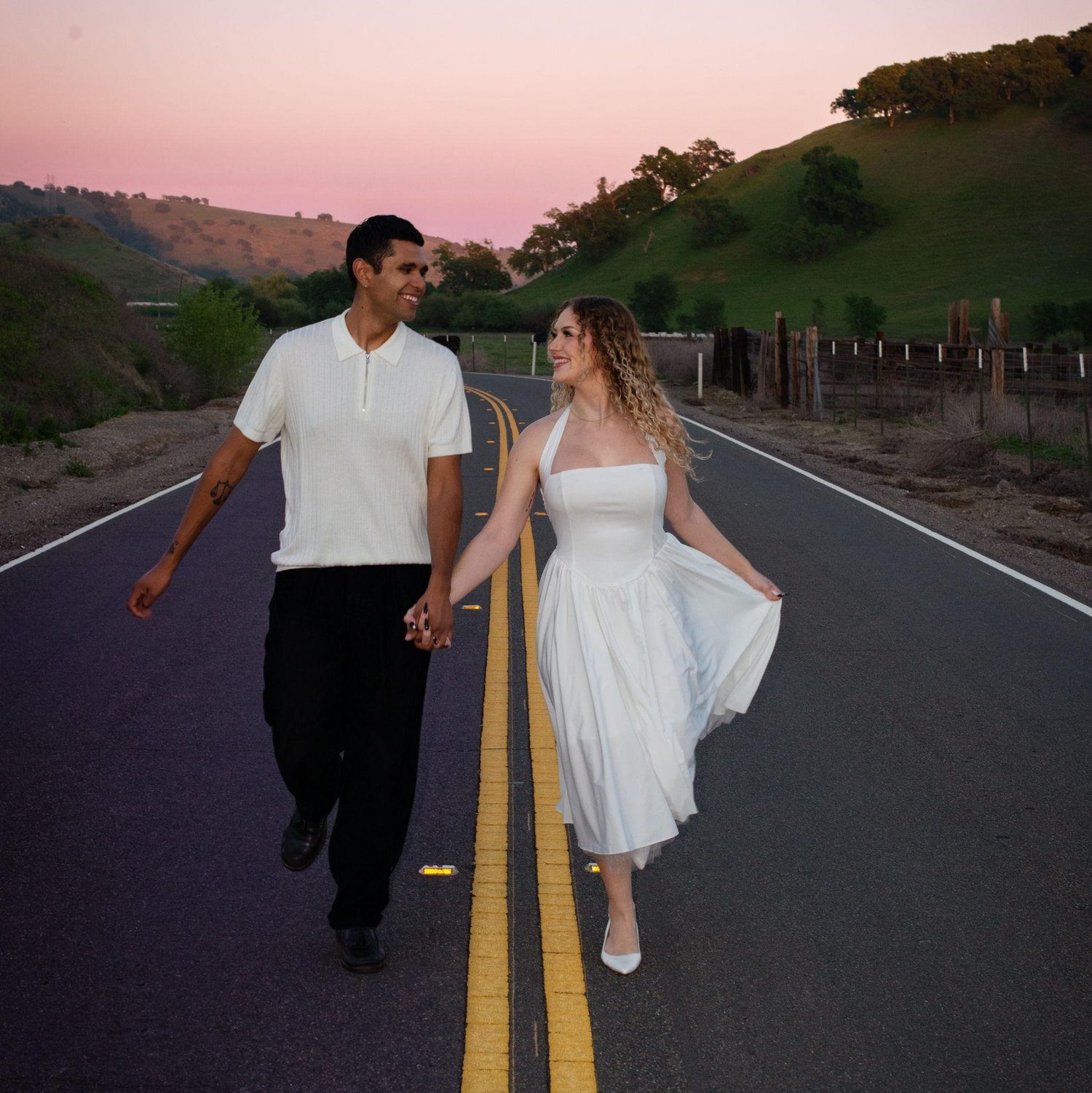 Engagement photos in the Buttes / Fotos de compromiso en las Buttes (2026)