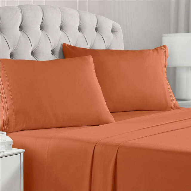 Mellanni King Size Sheets Set - 4 PC Iconic Collection Bedding Sheets & Pillowcases - Hotel Luxury, Soft, Cooling Bed Sheets - Deep Pocket up to 16" - Wrinkle, Fade, Stain Resistant (King, Terracotta)