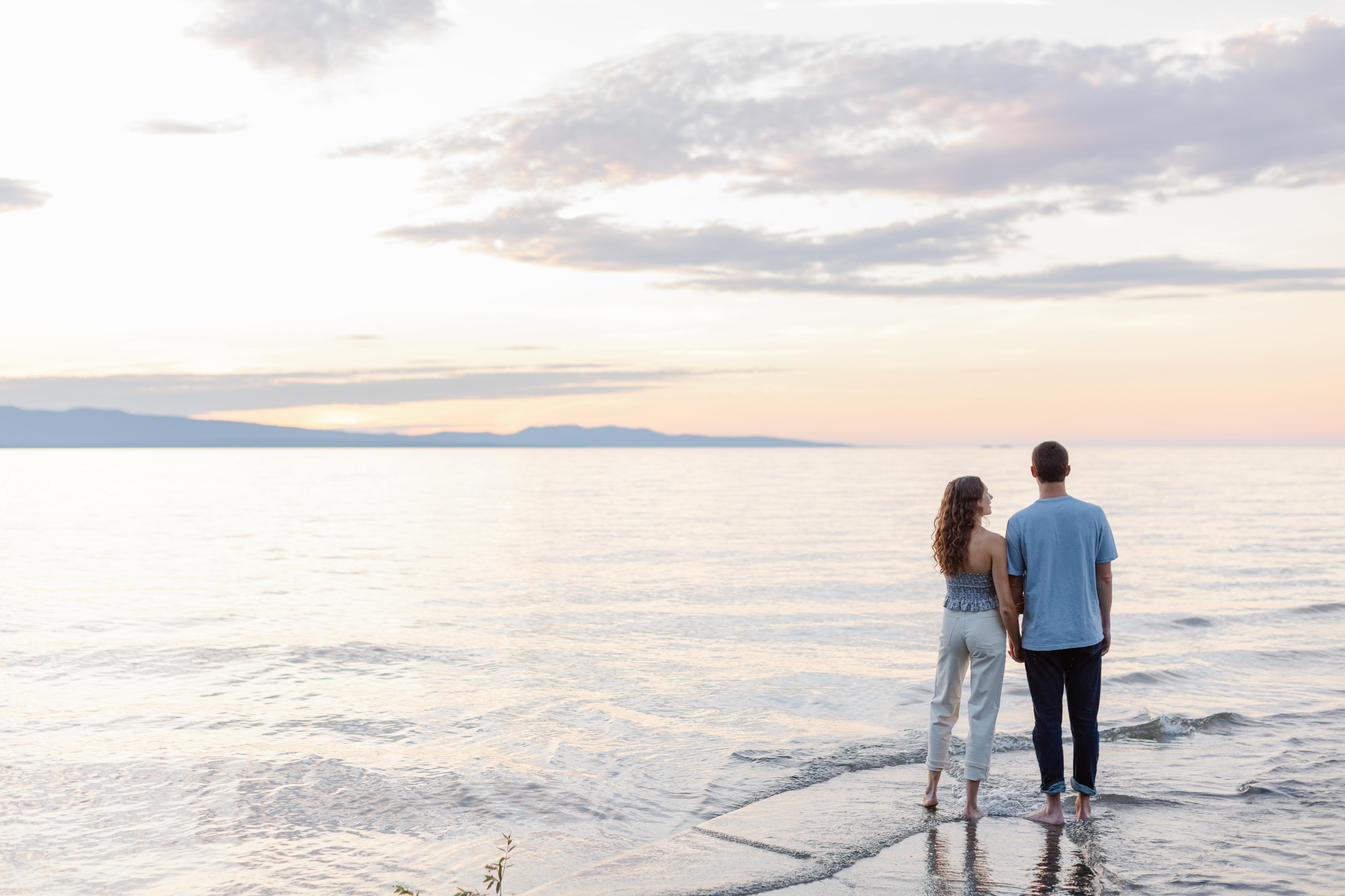 The Wedding Website of Kelly Samuels and Luke Hayes