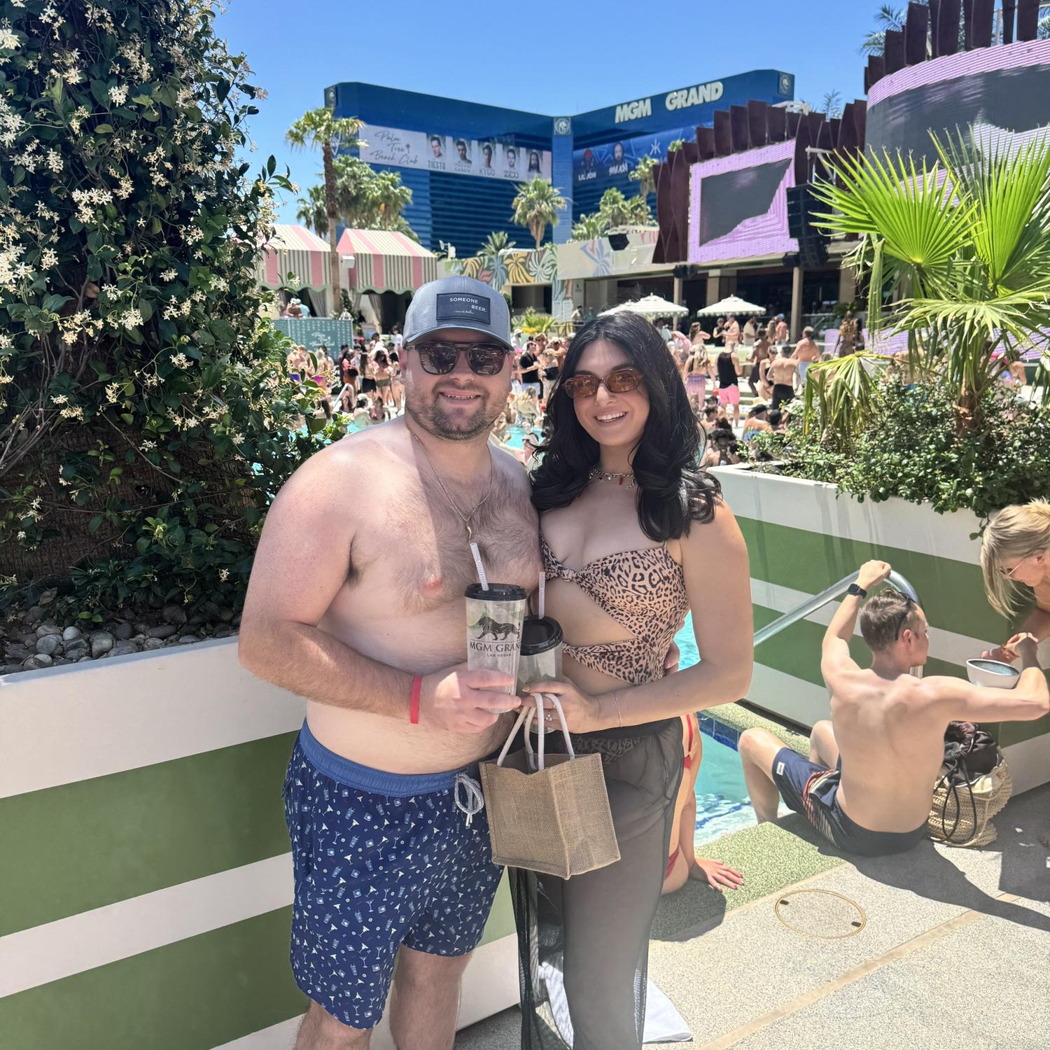 Vegas pool party