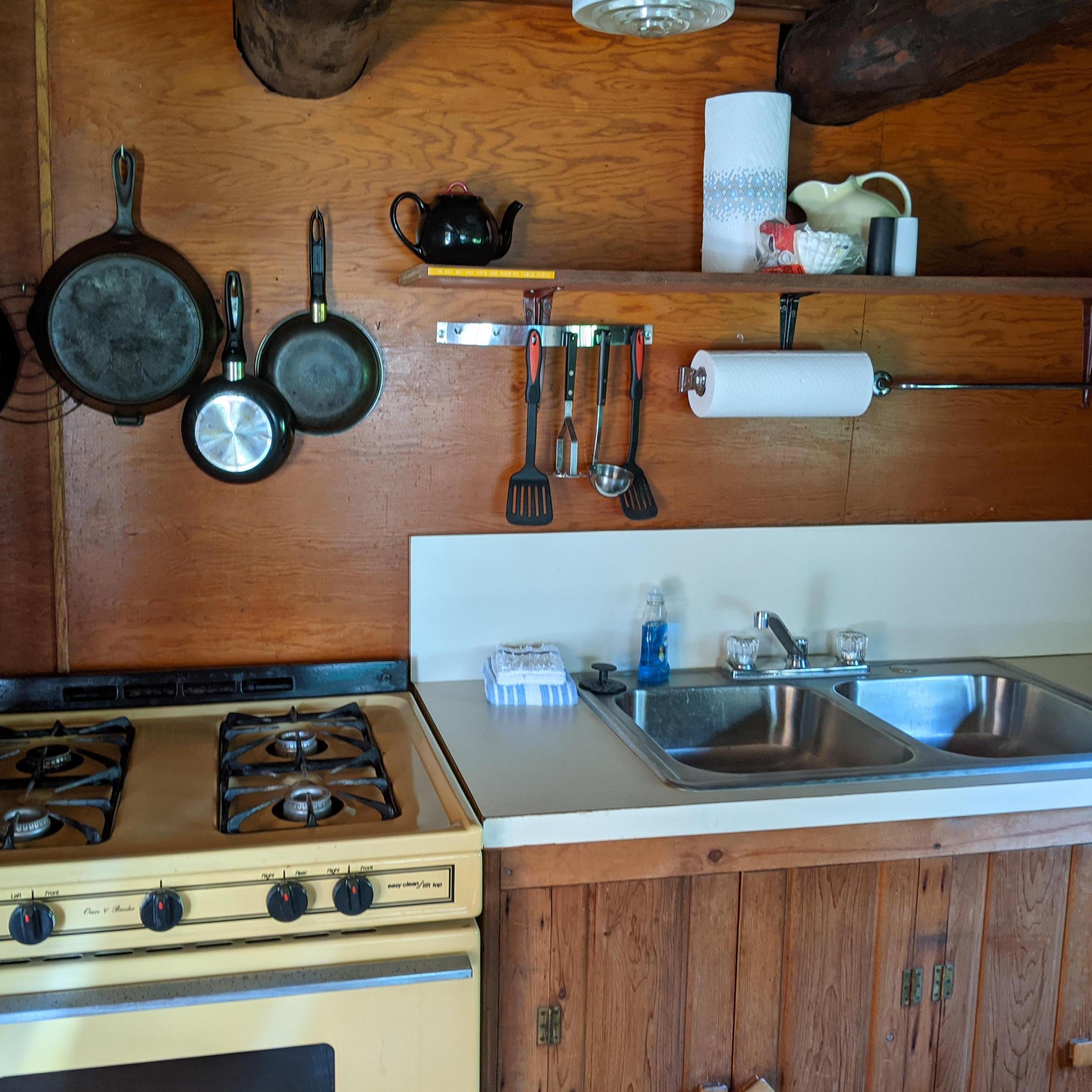 Log cabin (smallest cabin) 
Kitchen