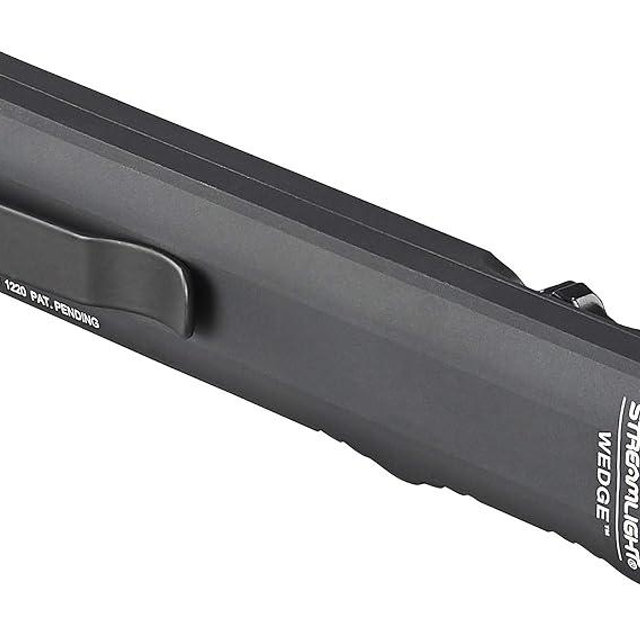 Streamlight 88810 Wedge 1,000-Lumen Max 300-Lumen Standard 1,200-Candela Flat Everyday Carry Flashlight, Includes USB-C Cable and Lanyard, Black
