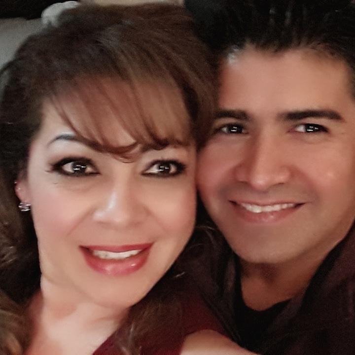 The Wedding Website of Marisa MACHADO and Miguel Herrera