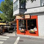 Corner Café