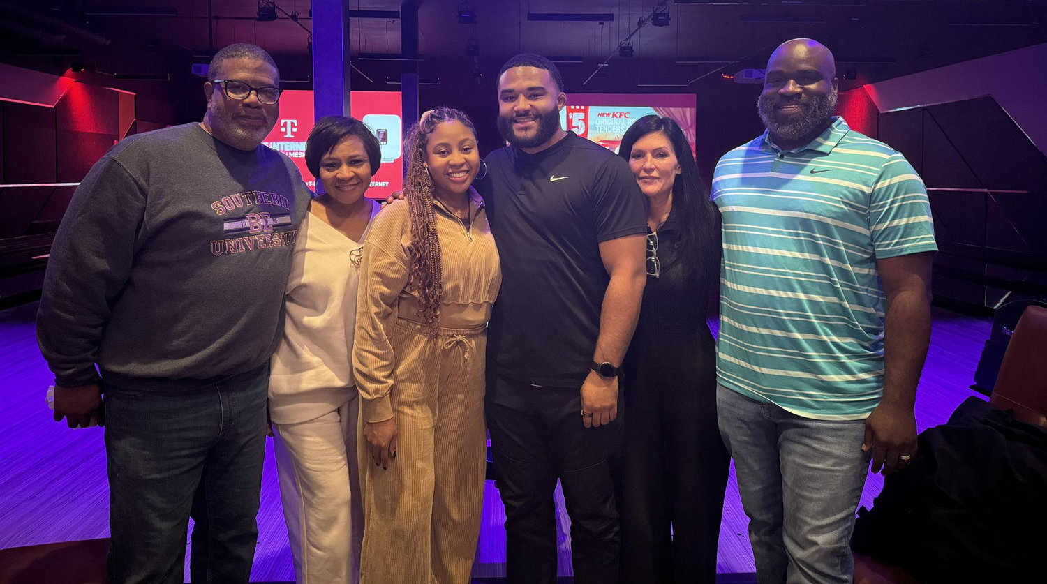 The Wedding Website of Victorya Stallworth and Jamarcus Grant