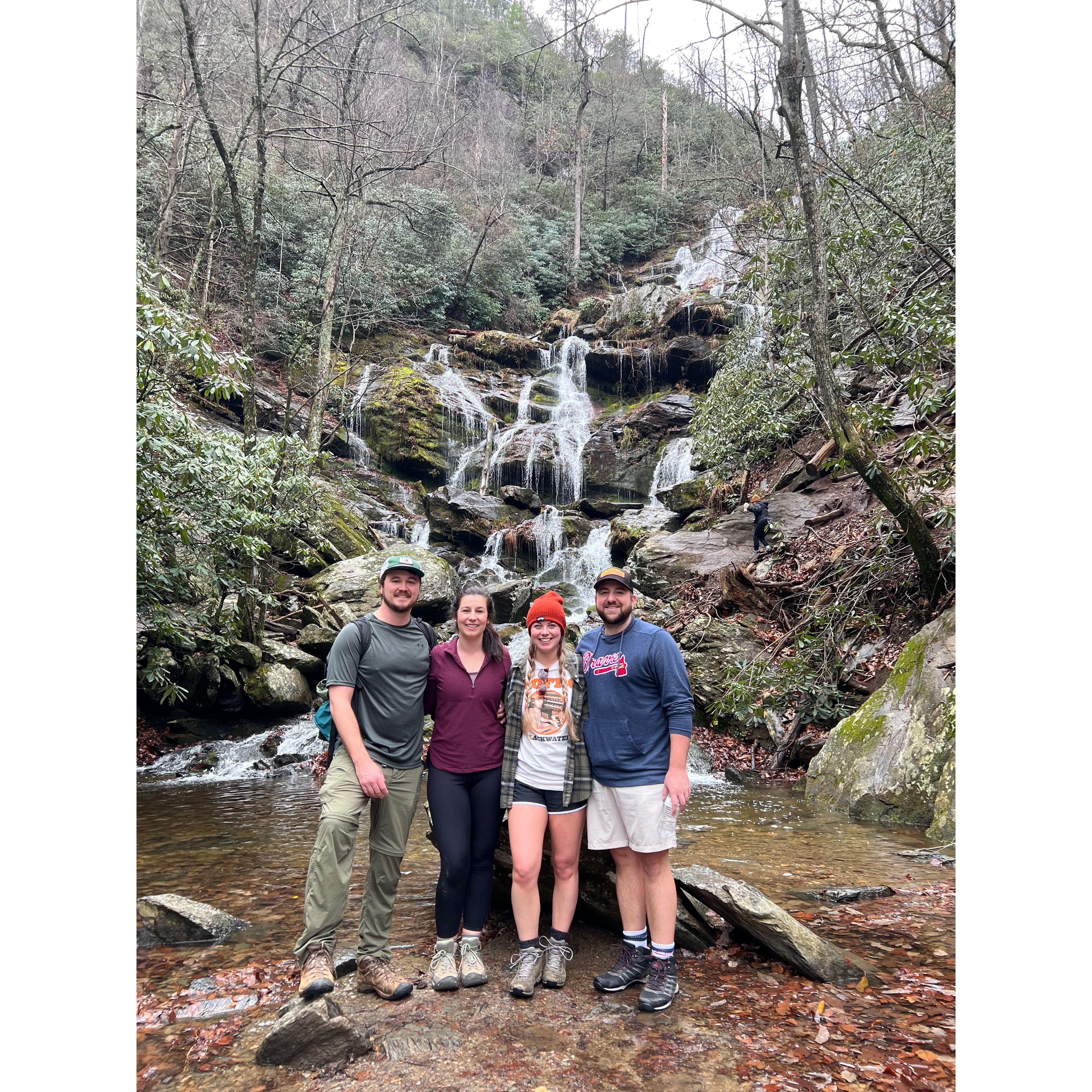 NYE 2022, complete with a hike to Catawba Falls