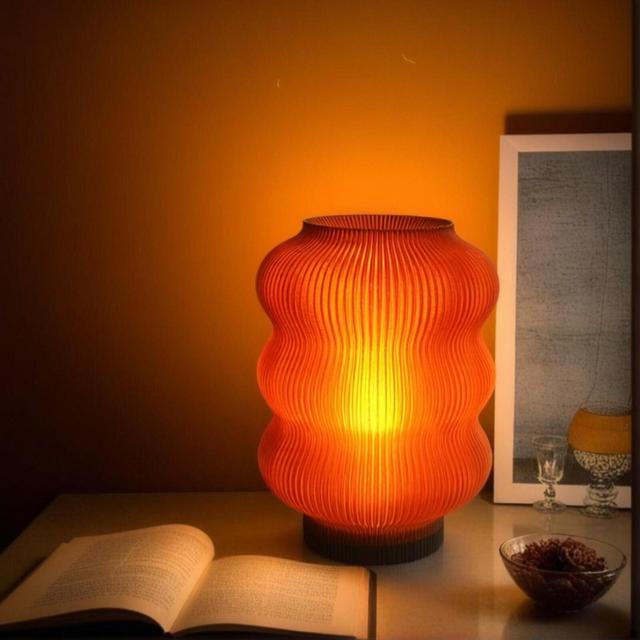 Cozy table lamp – Sustainable Mood Lighting – Soft Glow Bedside Light – Wavy Amber Lamp – Perfect Housewarming Gift - Vintage lamp