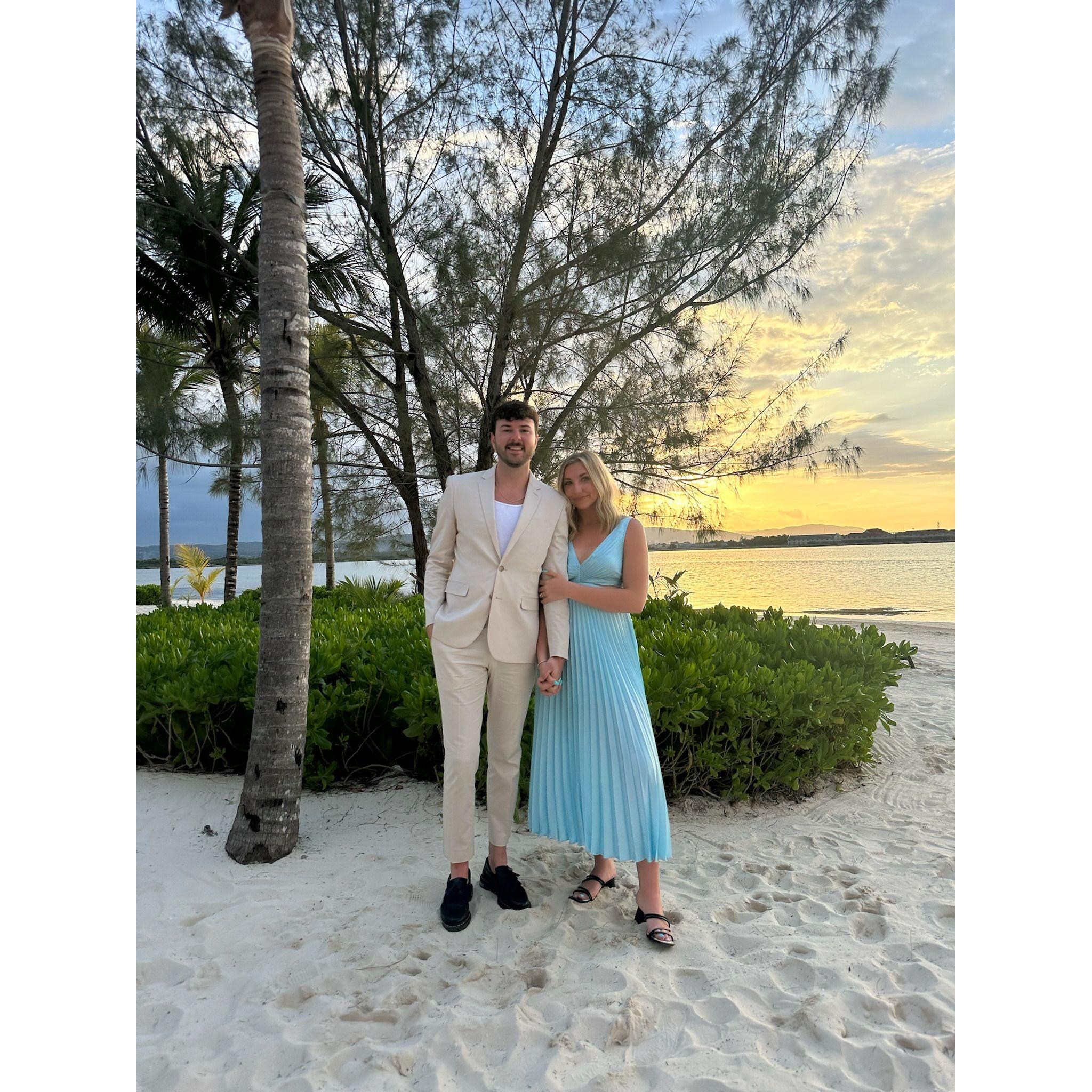 Celebrating our great friends Zach and Bekah in Jamaica! 🏝️
