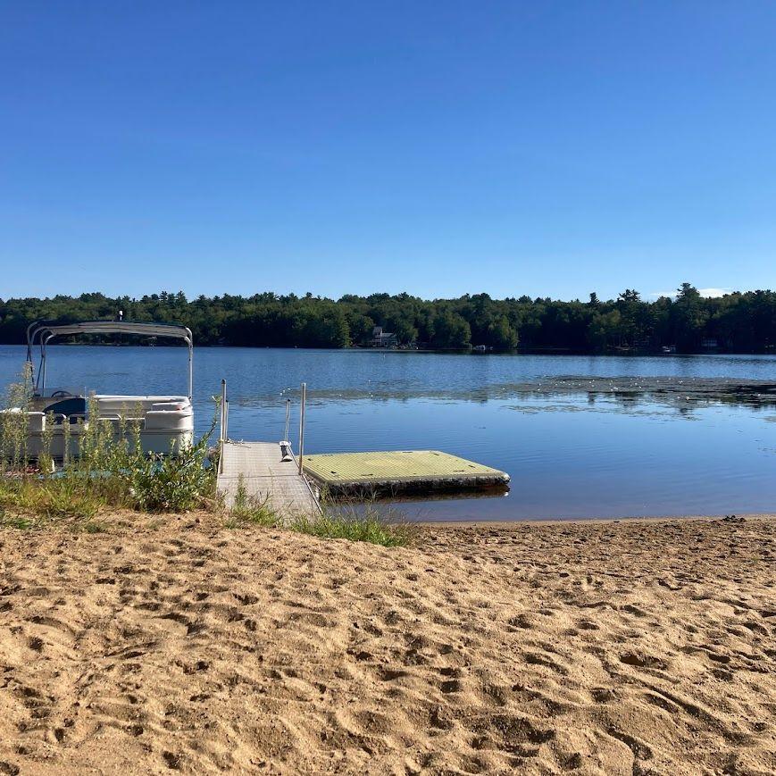 Jo's Lake House, Barrington, NH