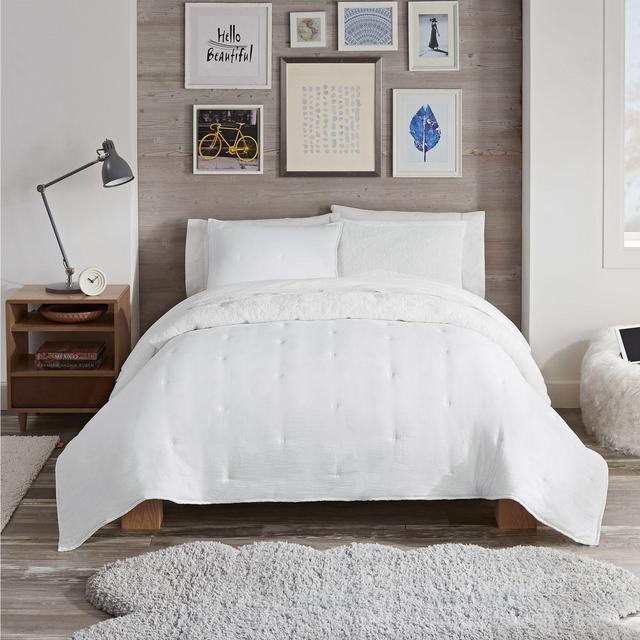 UGG® Devon Sherpa 3-Piece Reversible King Comforter Set in Snow