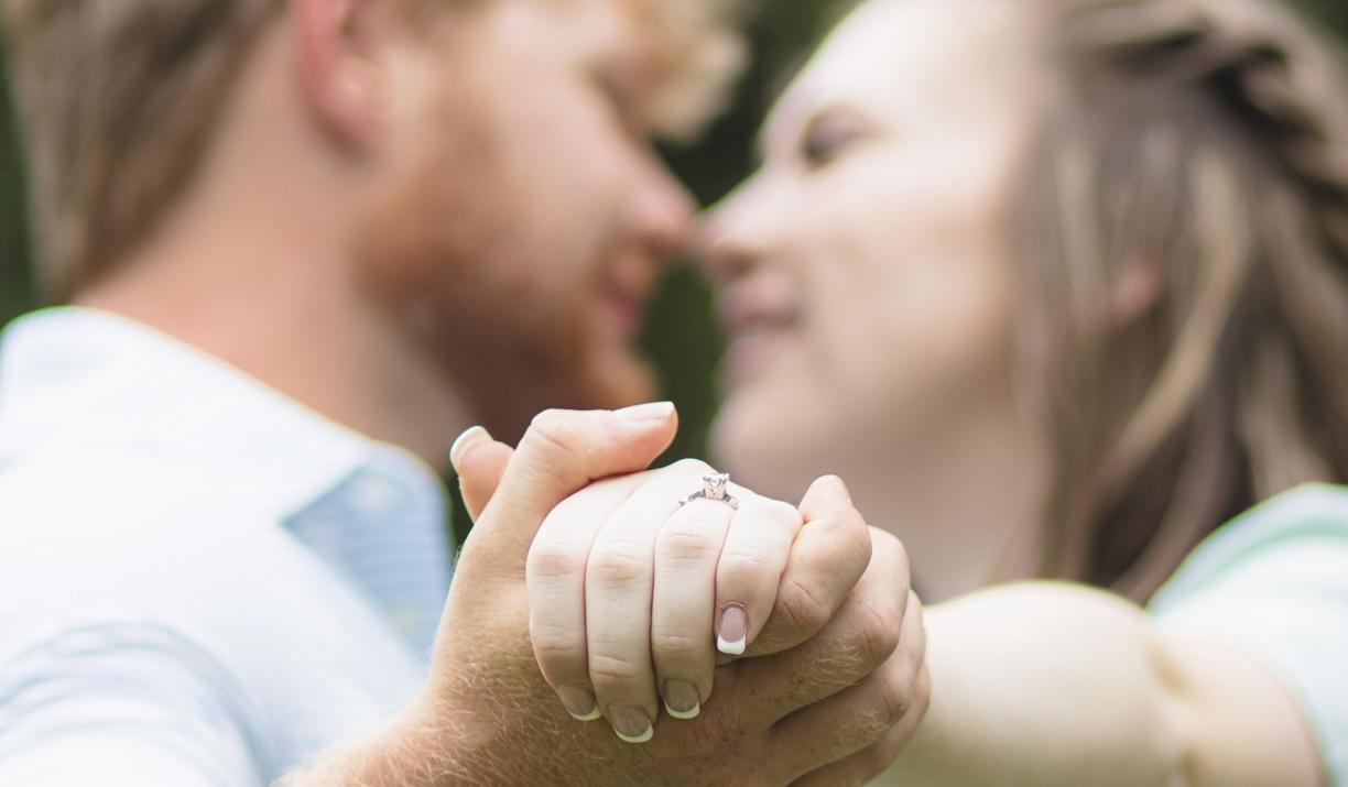 The Wedding Website of Annette Bell and Garrett Hayes