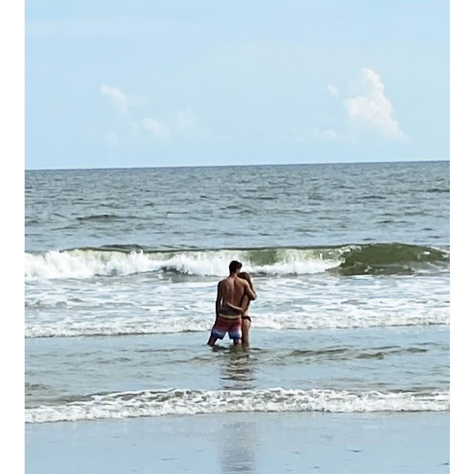 first Vacation (2020)