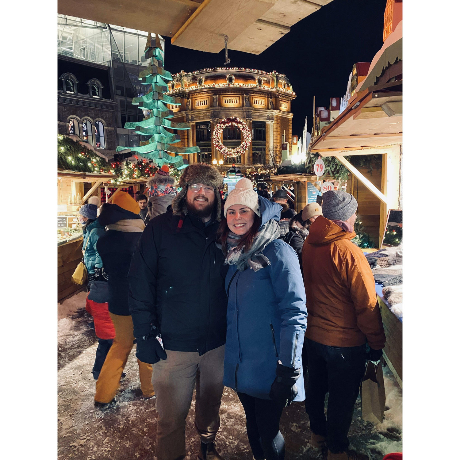 Notre activité de Noël préférée: visiter le marché de Noël allemand de Québec!