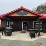 Dixon's Autumn Harvest Winery and Orchard