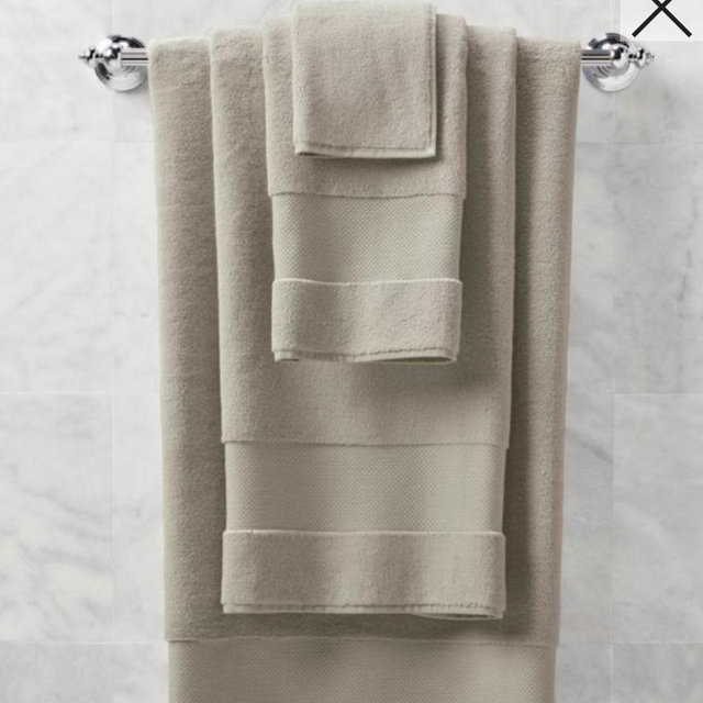 Frontgate Resort Collection Bath Towels: Set of 2 Washcloths in Cobblestone