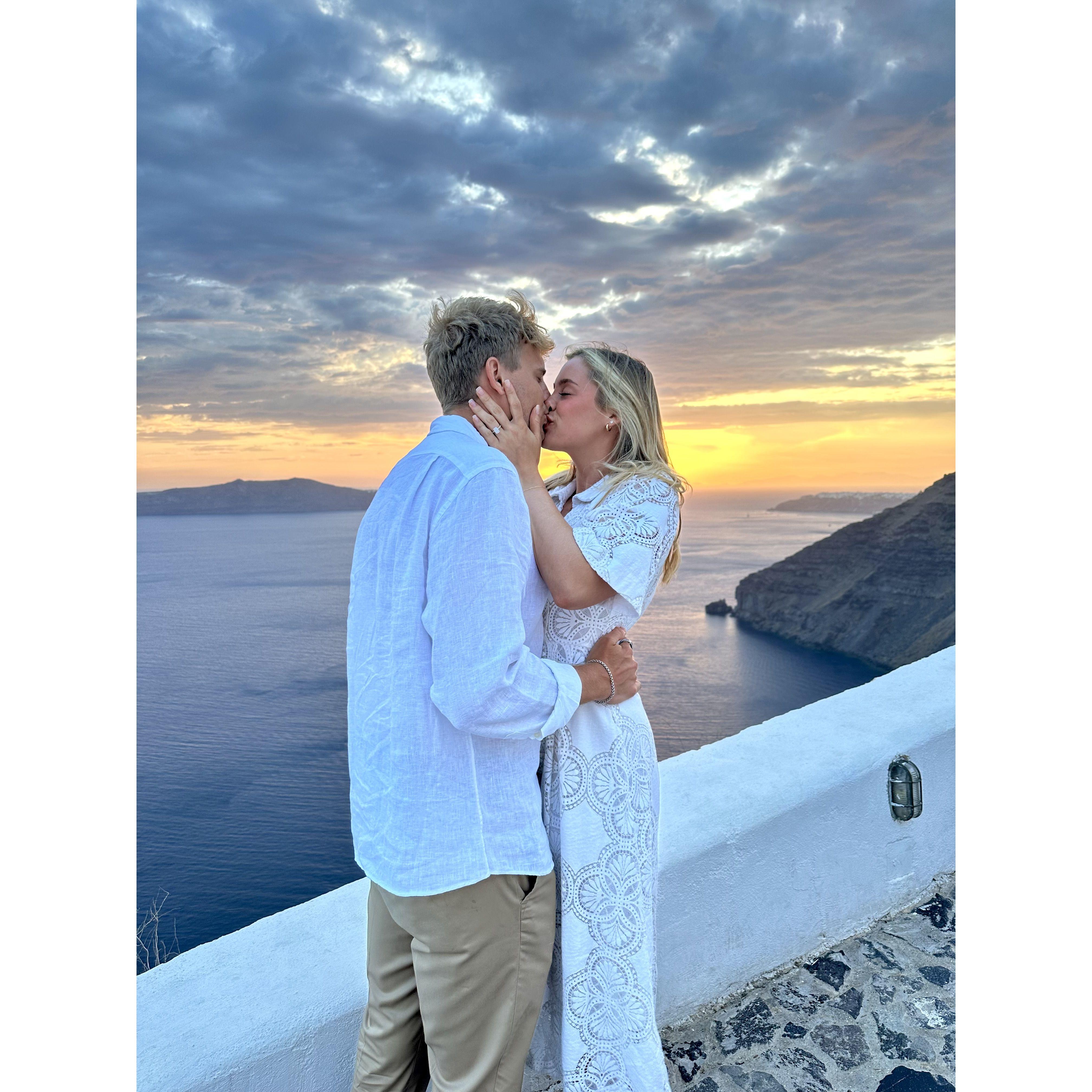 Santorini love