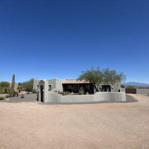 Home Improvement / Trees & Landscaping