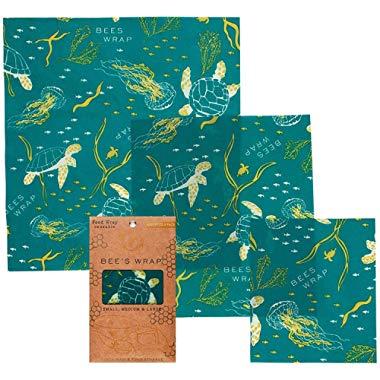 Bee's Wrap Assorted 3 Pack, Eco Friendly Reusable Beeswax Food Wraps, Sustainable, Zero Waste, Plastic Free Alternative for Food Storage - 1 Small, 1 Medium, 1 Large