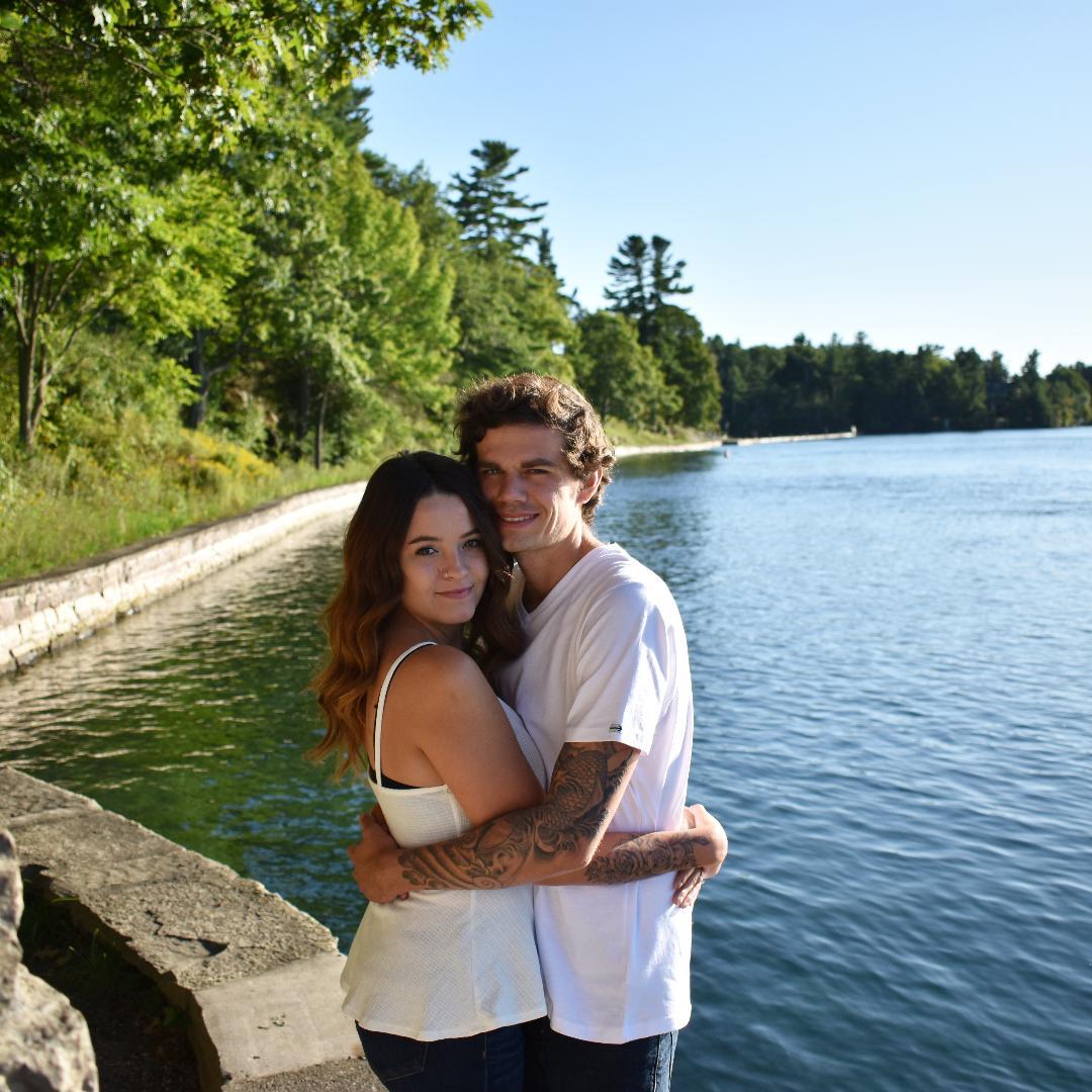 The Wedding Website of Danielle Bidwell and Ryan Healy