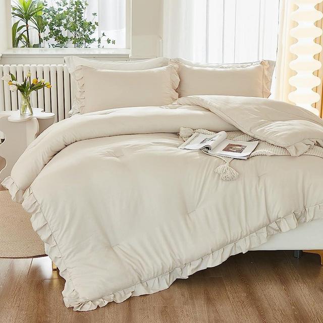 Litanika Queen Comforter Set Beige, 3 Pieces Ruffle Farmhouse Aesthetic Bedding Comforter Set, Lightweight Fluffy Microfiber Bed Set (90x90In Comforter, 2 Pillowcases)
