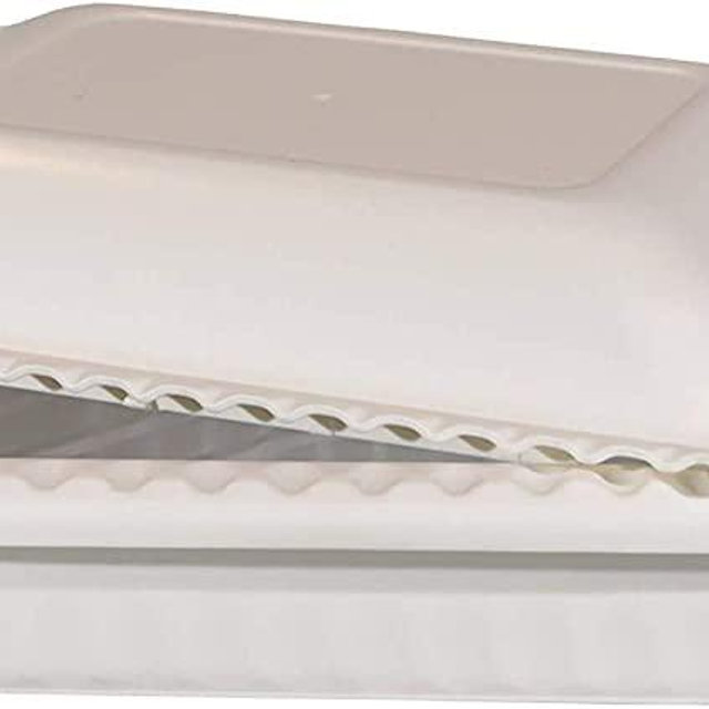 Foil Decor Serving and Casserole Carrier for 9x13 Foil Pans, Heat Resistant w/Handles, Lid Locks in Place for Safe and Easy Carrying, Lid Doubles as a Serving Dish, 2 Aluminum Pans included, BPA Free