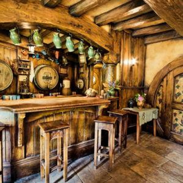 Honeymoon Day 2, Part 2 - The Green Dragon