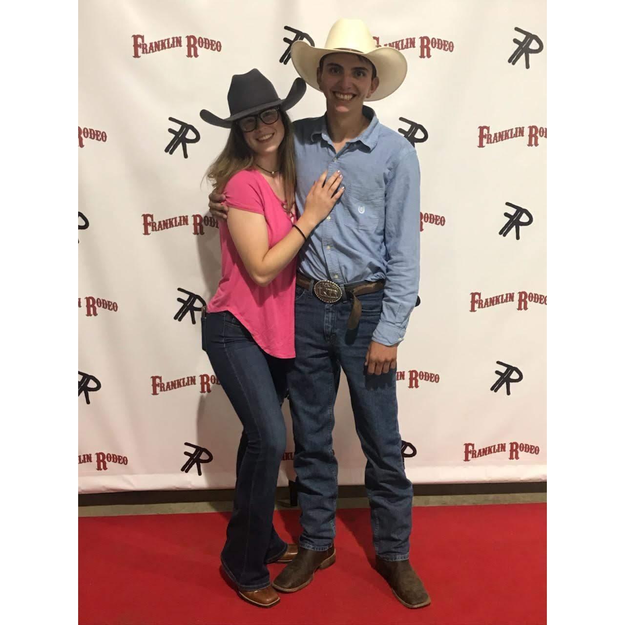 Rodeos are one of our favorite date nights!
