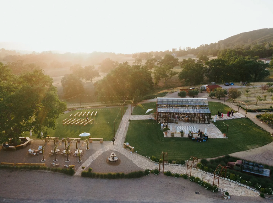 The Wedding Website of Jenna Bearden and Joseph Lynam