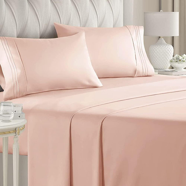 Queen Size Sheet Set - Breathable & Cooling Sheets - Hotel Luxury Bed Sheets - Extra Soft - Deep Pockets - Easy Fit - 4 Piece Set - Wrinkle Free - Comfy – Lavender Pink Bed Sheets - Queen Sheets