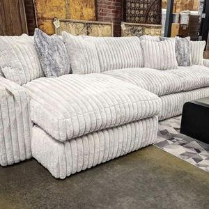 New couch!