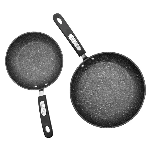 Starfrit Set of 2 Fry Pans with Bakelite Handles in Black